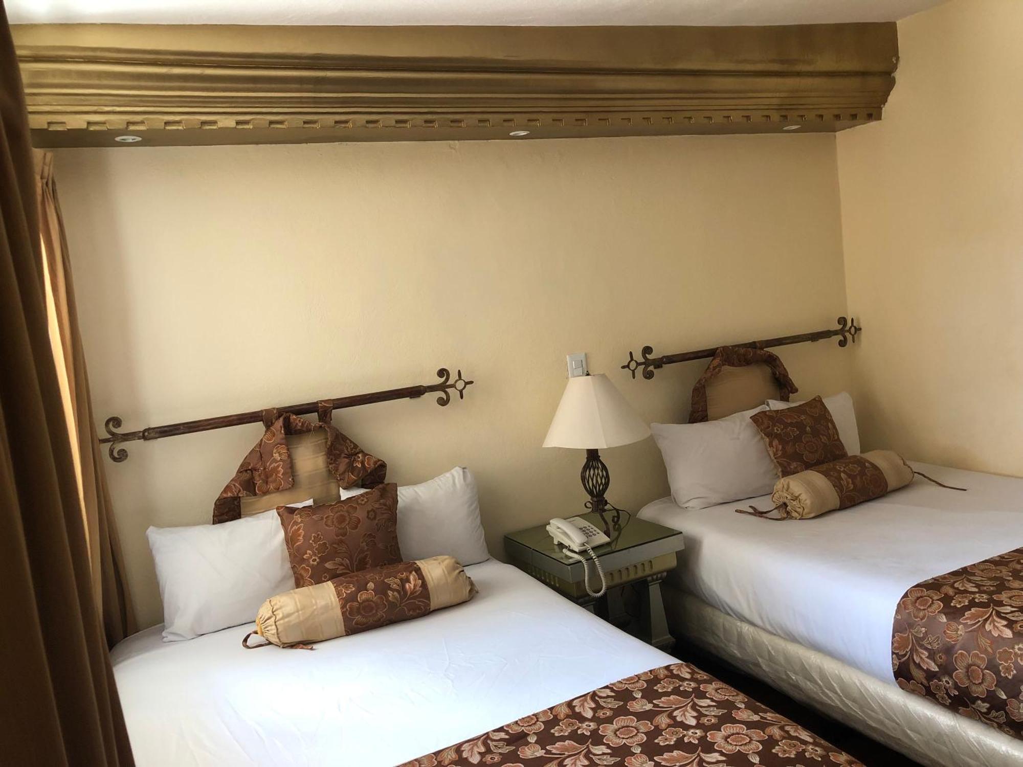 Hotel Elena