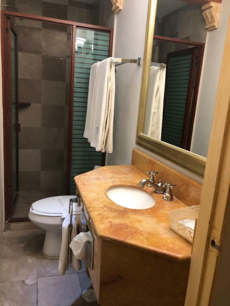 Elena Hotel